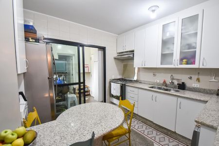Apartamento à venda com 120m², 3 quartos e 2 vagasCozinha