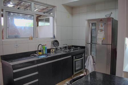 Casa de condomínio à venda com 70m², 2 quartos e 2 vagas