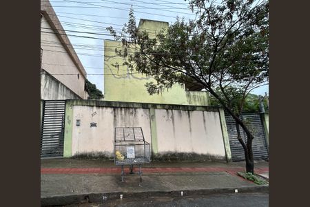 Casa de condomínio à venda com 70m², 2 quartos e 2 vagas
