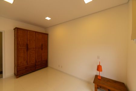 Studio para alugar com 55m², 1 quarto e 1 vaga Studio para alugar com 55m², 1 quarto e 1 vagaSuite