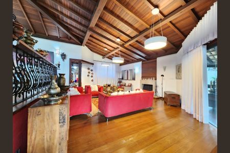 Casa de condomínio à venda com 3000m², 7 quartos e 4 vagasSala 