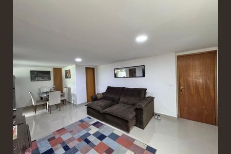 Sala de apartamento para alugar com 2 quartos, 110m² em Recreio dos Bandeirantes, Rio de Janeiro