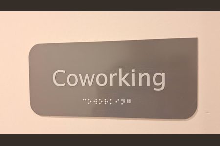 Apartamento para alugar com 34m², 2 quartos e sem vaga Apartamento para alugar com 34m², 2 quartos e sem vagaCoworking