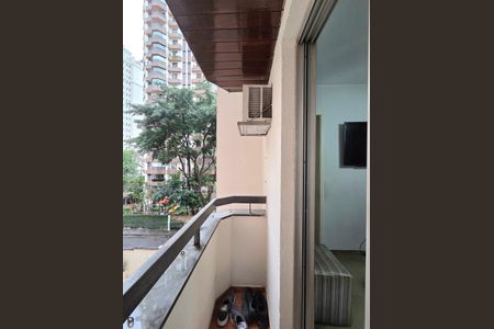 Apartamento para alugar com 200m², 4 quartos e 3 vagas Apartamento para alugar com 200m², 4 quartos e 3 vagasVaranda da Suíte 2