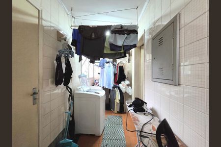 Apartamento para alugar com 200m², 4 quartos e 3 vagas Apartamento para alugar com 200m², 4 quartos e 3 vagasÁrea de Serviço