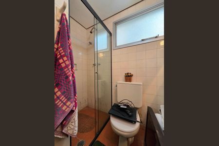 Apartamento para alugar com 200m², 4 quartos e 3 vagas Apartamento para alugar com 200m², 4 quartos e 3 vagasBanheiro da Suíte 1