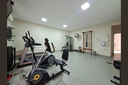Apartamento para alugar com 200m², 4 quartos e 3 vagas Apartamento para alugar com 200m², 4 quartos e 3 vagasÁrea comum - Academia