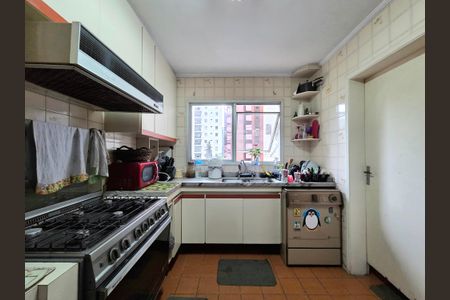 Apartamento para alugar com 200m², 4 quartos e 3 vagas Apartamento para alugar com 200m², 4 quartos e 3 vagasCozinha