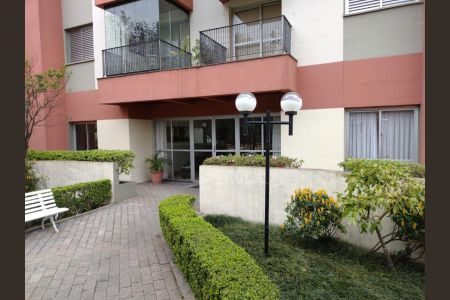 Apartamento à venda com 70m², 3 quartos e 2 vagasFoto 02