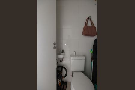 Apartamento à venda com 178m², 3 quartos e 4 vagas Apartamento à venda com 178m², 3 quartos e 4 vagasÁrea de Serviço