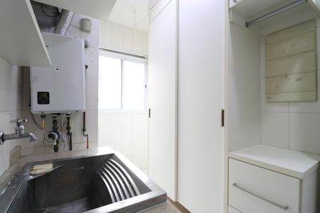 Apartamento para alugar com 160m², 4 quartos e 3 vagasÁrea, banheiro e quarto de Serviço