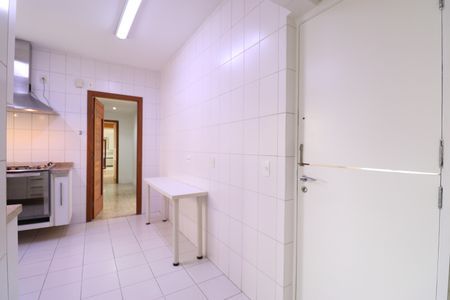 Apartamento para alugar com 160m², 4 quartos e 3 vagasCozinha