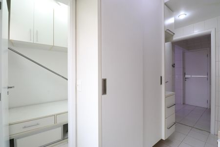 Apartamento para alugar com 160m², 4 quartos e 3 vagasDetalhe