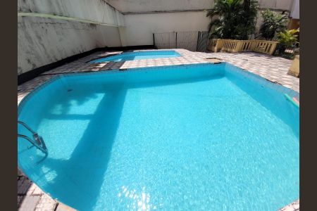 Apartamento à venda com 128m², 3 quartos e 1 vagaFoto 04