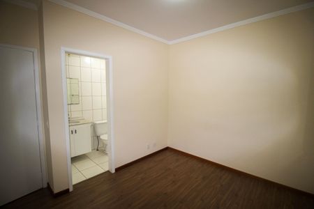 Apartamento para alugar com 80m², 3 quartos e 1 vagaSuíte 