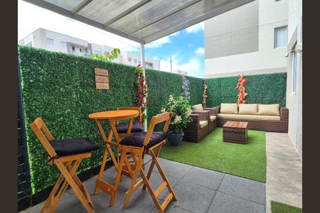 Apartamento para alugar com 67m², 2 quartos e 1 vaga Apartamento para alugar com 67m², 2 quartos e 1 vagaVaranda