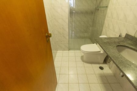 Apartamento para alugar com 45m², 1 quarto e 1 vaga Apartamento para alugar com 45m², 1 quarto e 1 vagaBanheiro