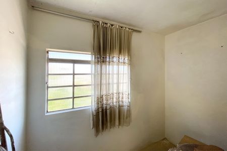 Casa à venda com 360m², 2 quartos e 2 vagasEdícula