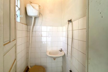 Casa à venda com 360m², 2 quartos e 2 vagasEdícula