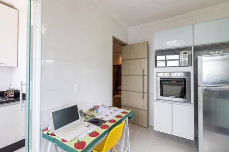 Apartamento para alugar com 150m², 3 quartos e 2 vagasCozinha