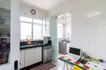 Apartamento para alugar com 150m², 3 quartos e 2 vagasCozinha