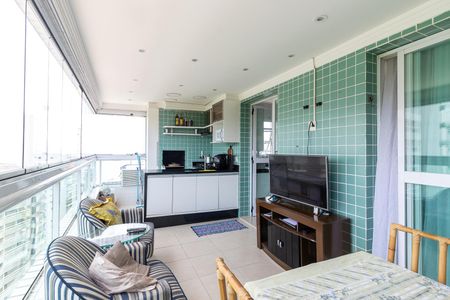 Apartamento para alugar com 150m², 3 quartos e 2 vagasVaranda