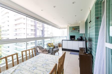 Apartamento para alugar com 150m², 3 quartos e 2 vagasVaranda