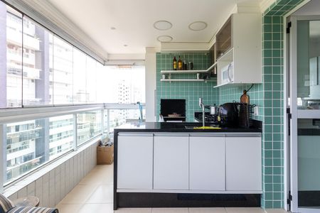 Apartamento para alugar com 150m², 3 quartos e 2 vagasDetalhe da varanda