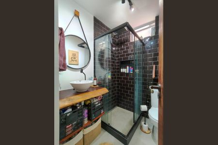 Apartamento à venda com 65m², 3 quartos e 1 vaga Apartamento à venda com 65m², 3 quartos e 1 vagaBanheiro Corredor