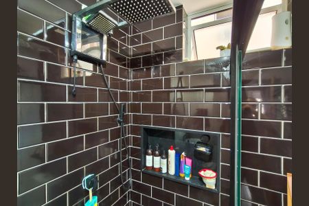 Apartamento à venda com 65m², 3 quartos e 1 vaga Apartamento à venda com 65m², 3 quartos e 1 vagaBanheiro Corredor