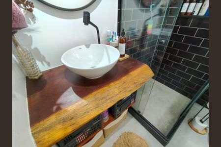 Apartamento à venda com 65m², 3 quartos e 1 vaga Apartamento à venda com 65m², 3 quartos e 1 vagaBanheiro Corredor