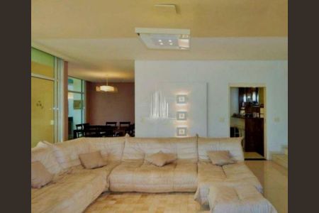 Casa de Condomínio à venda com 4 quartos, 350m² em Jardim Cordeiro, São Paulo