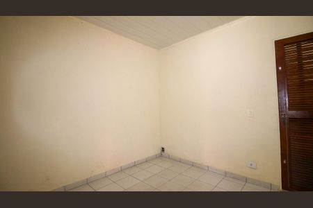 Casa à venda com 5 quartos, 300m² em Parque São Lucas, São Paulo