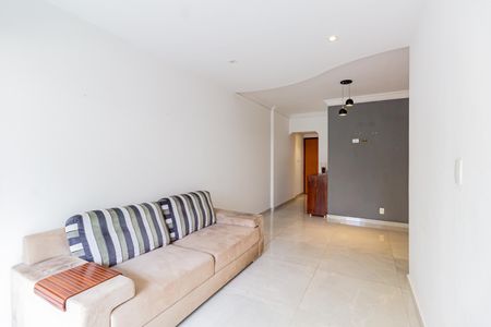 Apartamento à venda com 72m², 2 quartos e 1 vagaSala