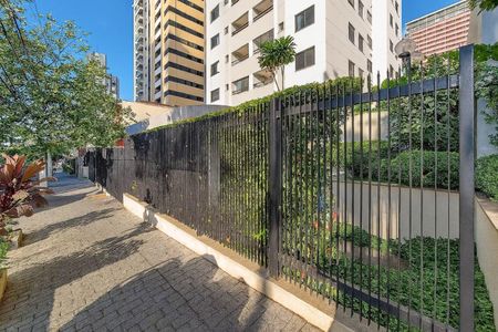 Apartamento à venda com 72m², 2 quartos e 1 vagaFachada