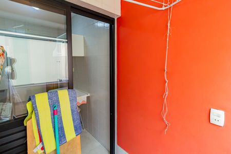 Apartamento à venda com 72m², 2 quartos e 1 vagaÁrea de Serviço