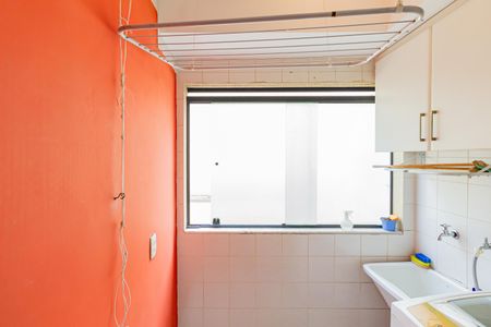 Apartamento à venda com 72m², 2 quartos e 1 vagaÁrea de Serviço