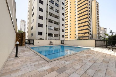 Apartamento à venda com 72m², 2 quartos e 1 vagaÁrea comum - Piscina