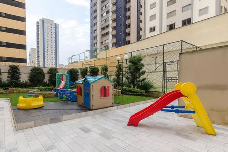 Apartamento à venda com 72m², 2 quartos e 1 vagaÁrea comum - Playground