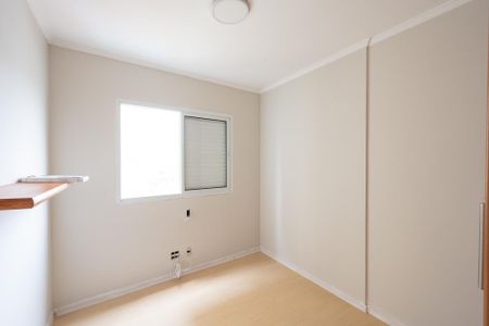 Apartamento à venda com 70m², 3 quartos e 2 vagasQuarto 2