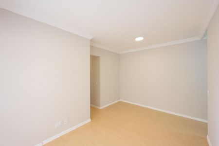 Sala de apartamento à venda com 3 quartos, 70m² em Chácara Inglesa, São Paulo