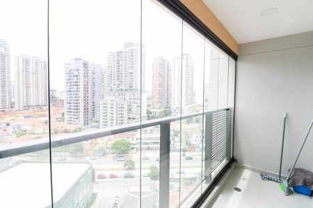 Varanda de kitnet/studio para alugar com 1 quarto, 30m² em Jardim das Acacias, São Paulo