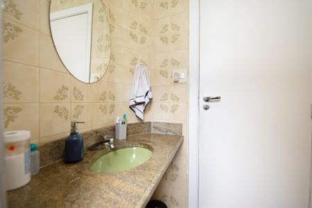 Apartamento para alugar com 114m², 3 quartos e 1 vaga Apartamento para alugar com 114m², 3 quartos e 1 vagabanheiro corredor