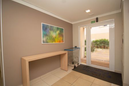 Apartamento à venda com 31m², 2 quartos e sem vaga Apartamento à venda com 31m², 2 quartos e sem vagaHall social