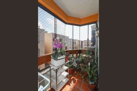 Varanda da Sala de apartamento à venda com 2 quartos, 117m² em Vila Ipiranga, Porto Alegre