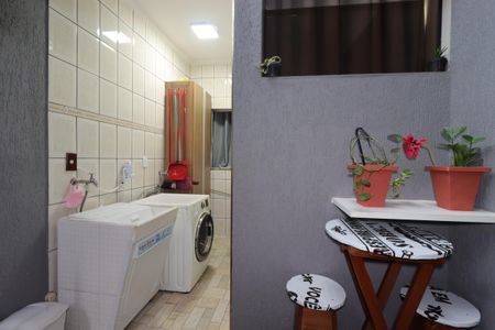 Casa à venda com 195m², 2 quartos e 5 vagasÁrea de Serviço