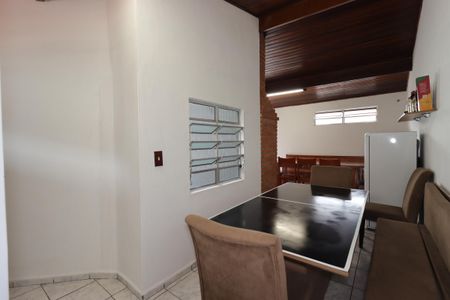 Casa à venda com 195m², 2 quartos e 5 vagasÁrea Gourmet