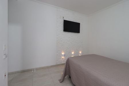 Casa à venda com 195m², 2 quartos e 5 vagasSuíte