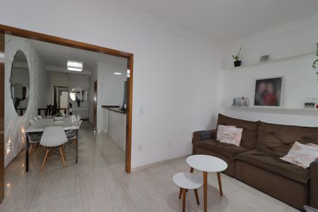 Sala de casa para alugar com 2 quartos, 195m² em Parque Oratório, Santo André