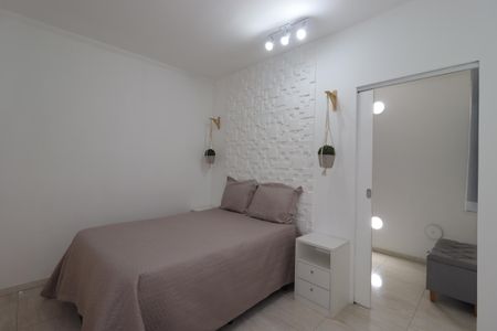 Casa à venda com 195m², 2 quartos e 5 vagasSuíte